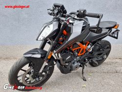 390 Duke