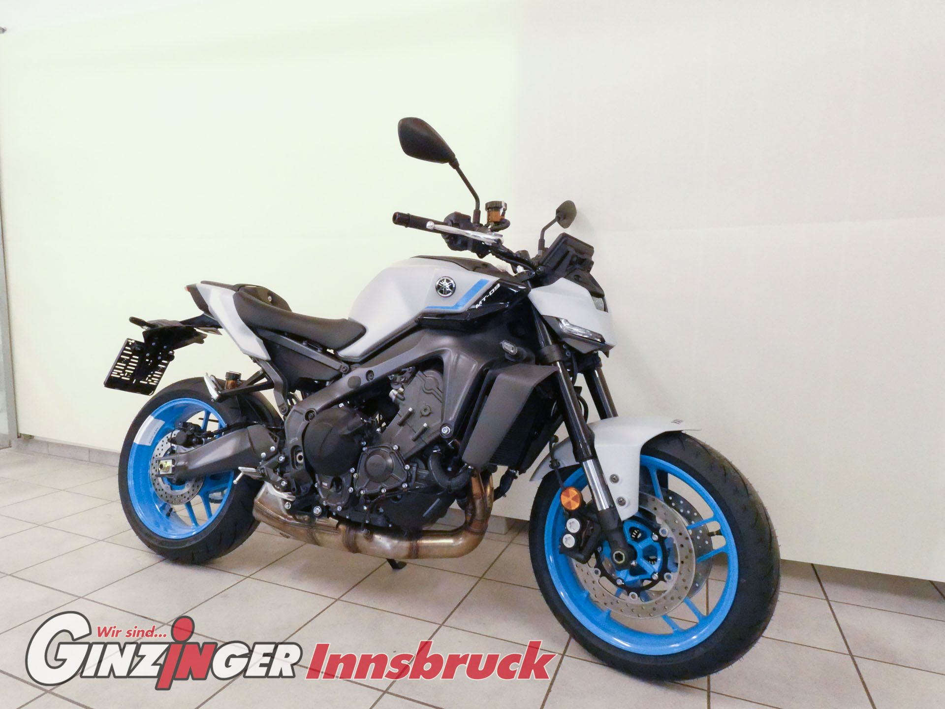 MT-09