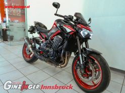 Z900