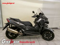 Tricity 300
