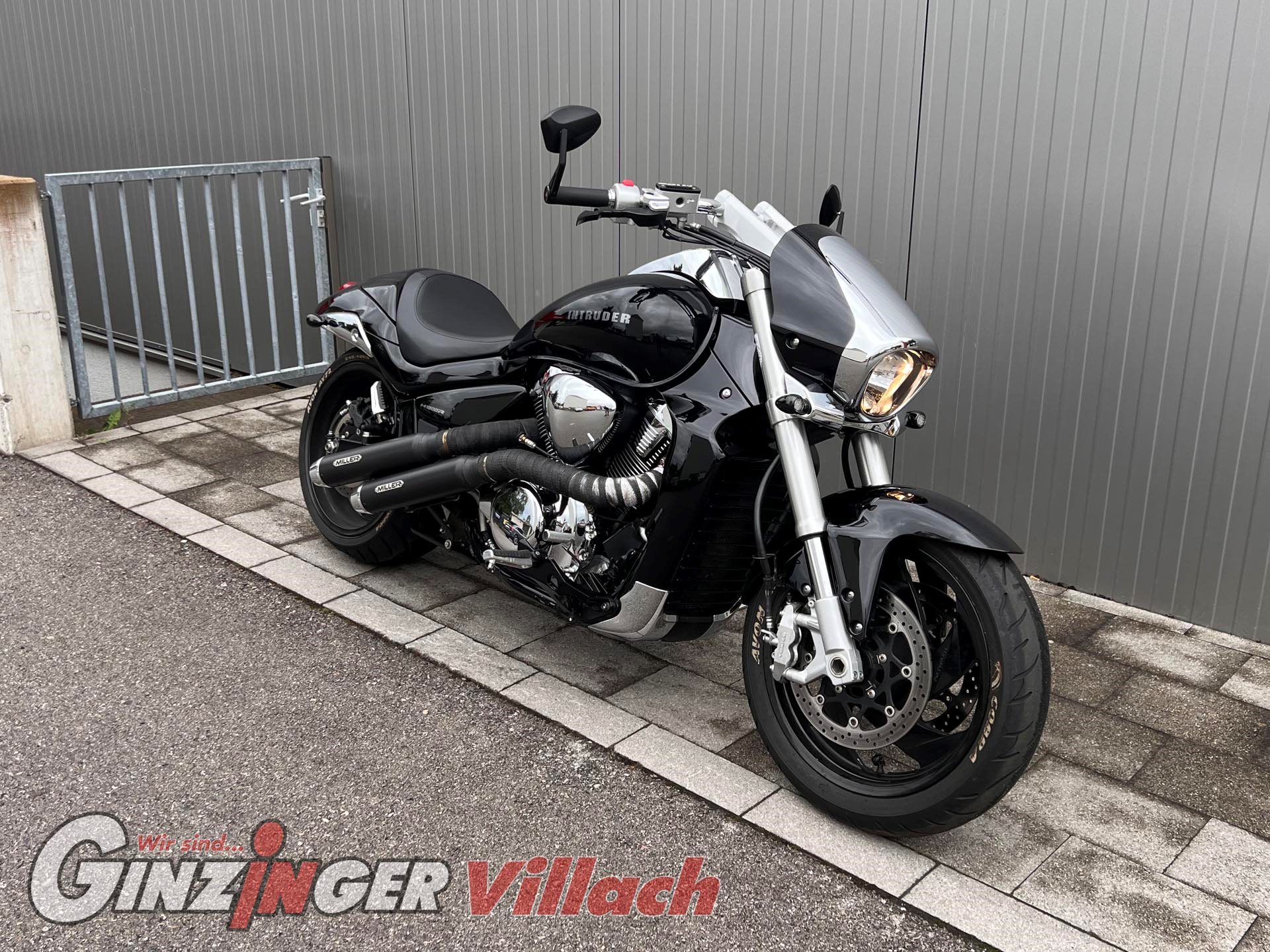 Intruder M1800R