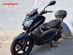 XMAX 125