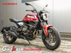 6 1/2 Seiemmezzo STR 6 1/2 Seiemmezzo STR