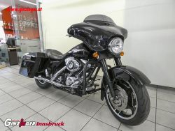 Street Glide FLHX