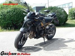 Z900