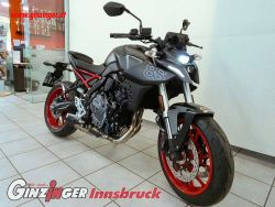 GSX-8S