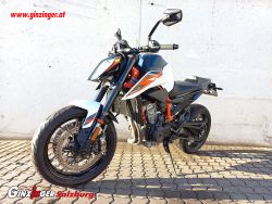 890 Duke R