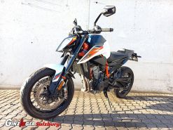 890 Duke R