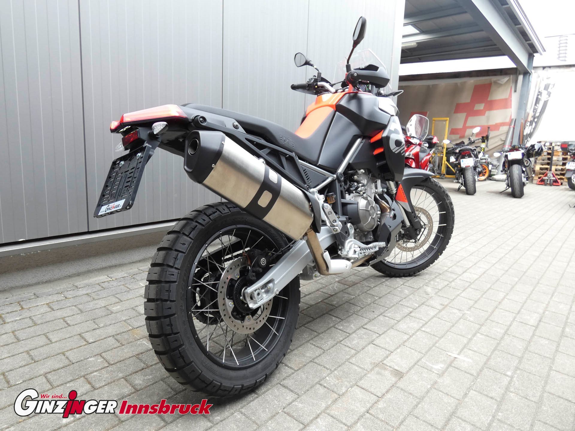 Tuareg 660