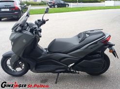 XMAX 300