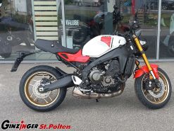XSR900