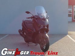 XMAX 300