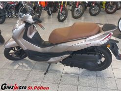 HD 300