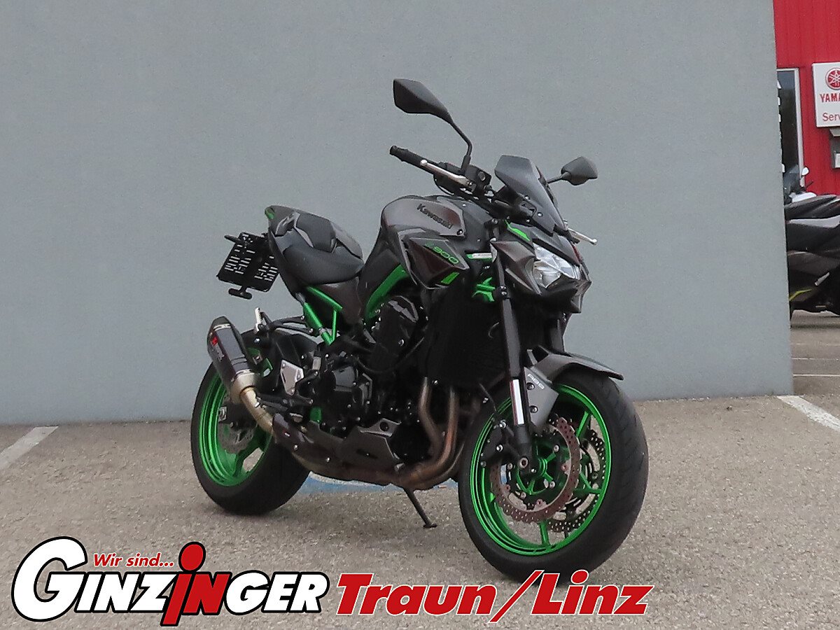 Z900