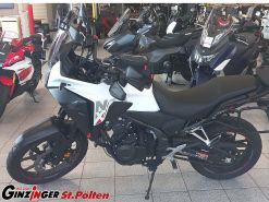 CB 500