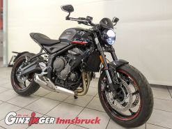 Trident 660