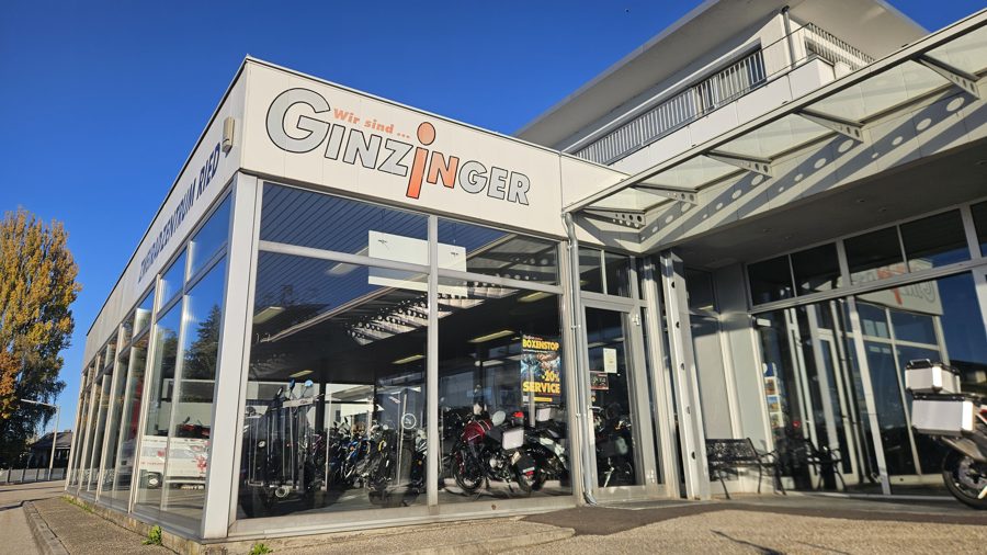 Ginzinger-Zentrale in Ried im Innkreis von außen