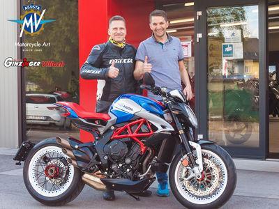 Thomas Binder und seine MV Agusta Dragster America