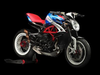 Dragster 800 RR America