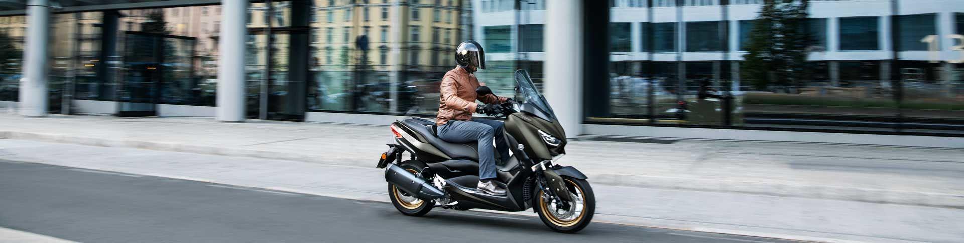 Yamaha XMAX 300 Tech MAX