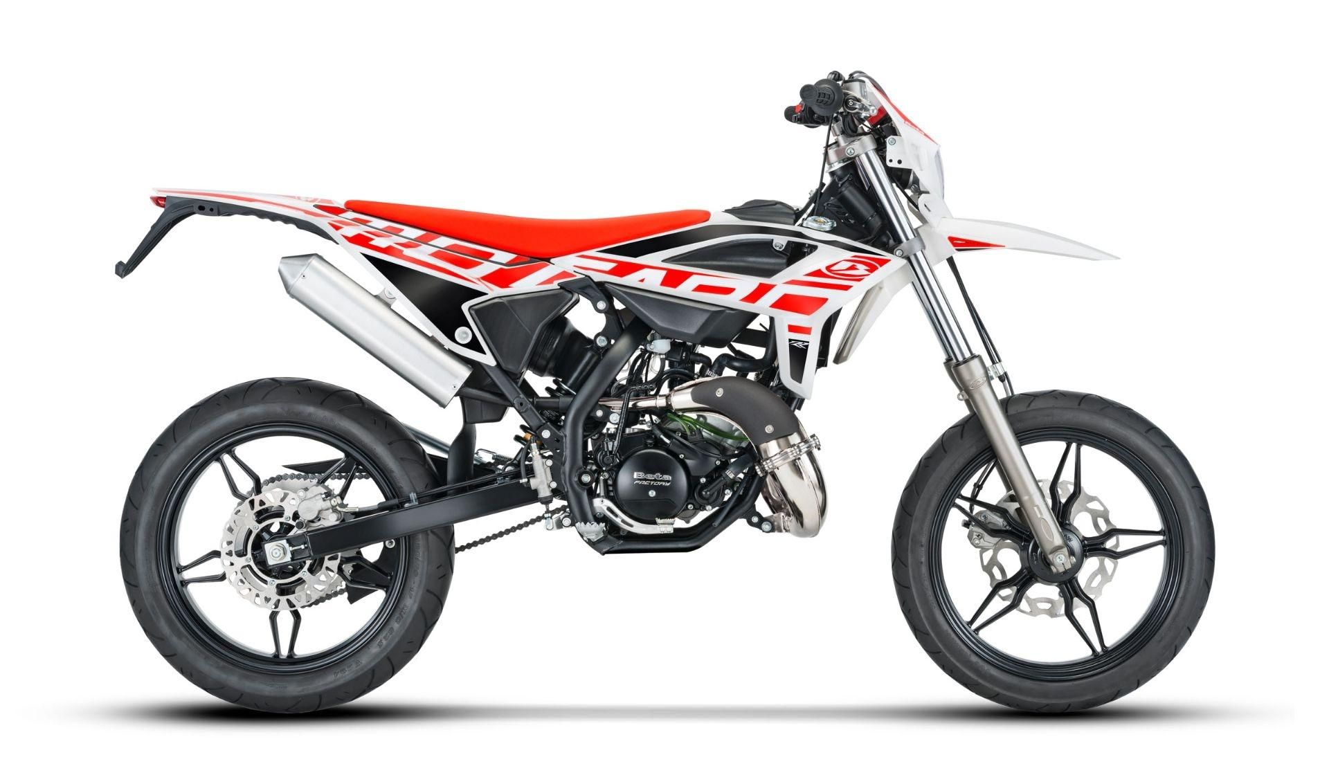 RR 50 SM White