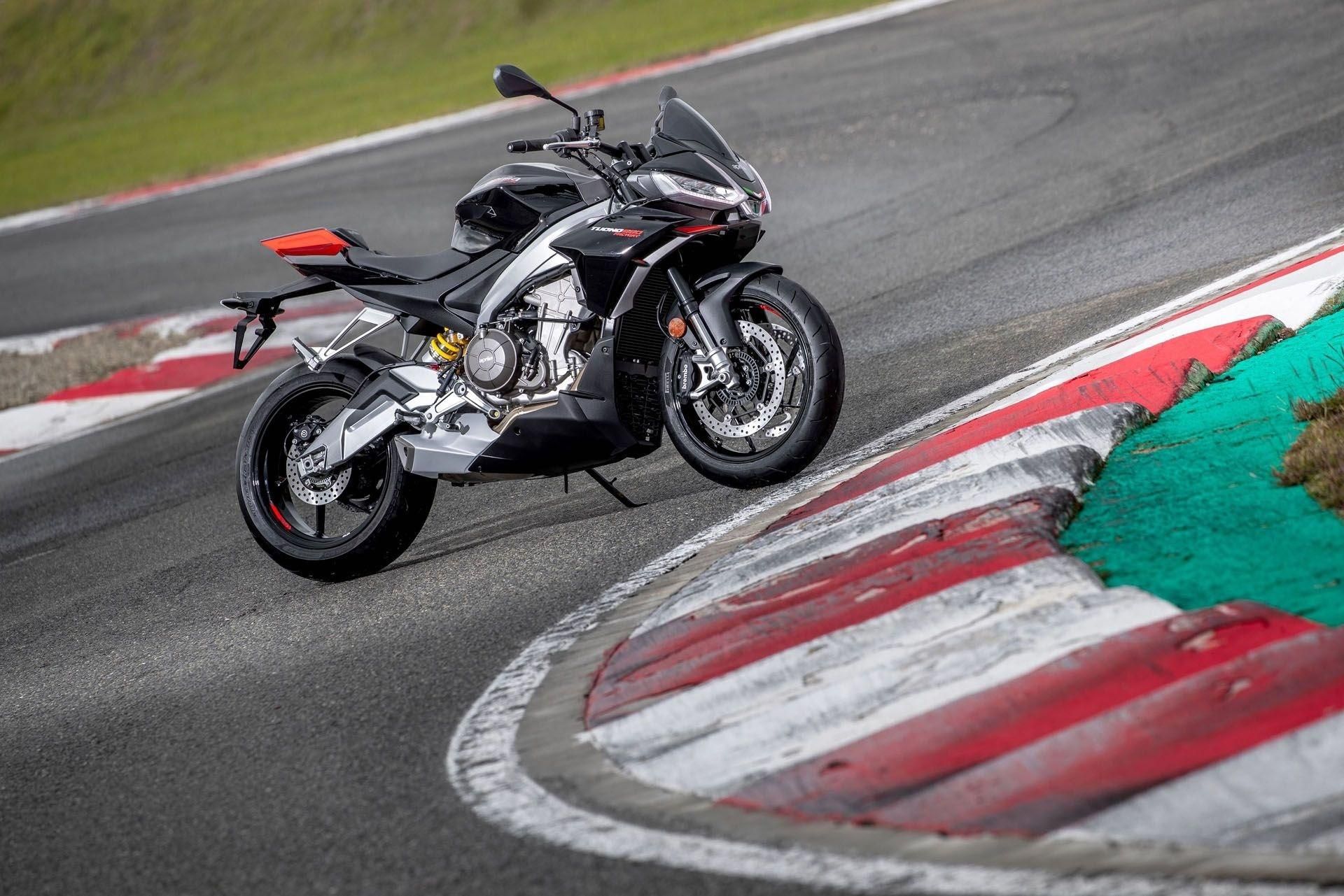 Aprilia Tuono 660 Factory