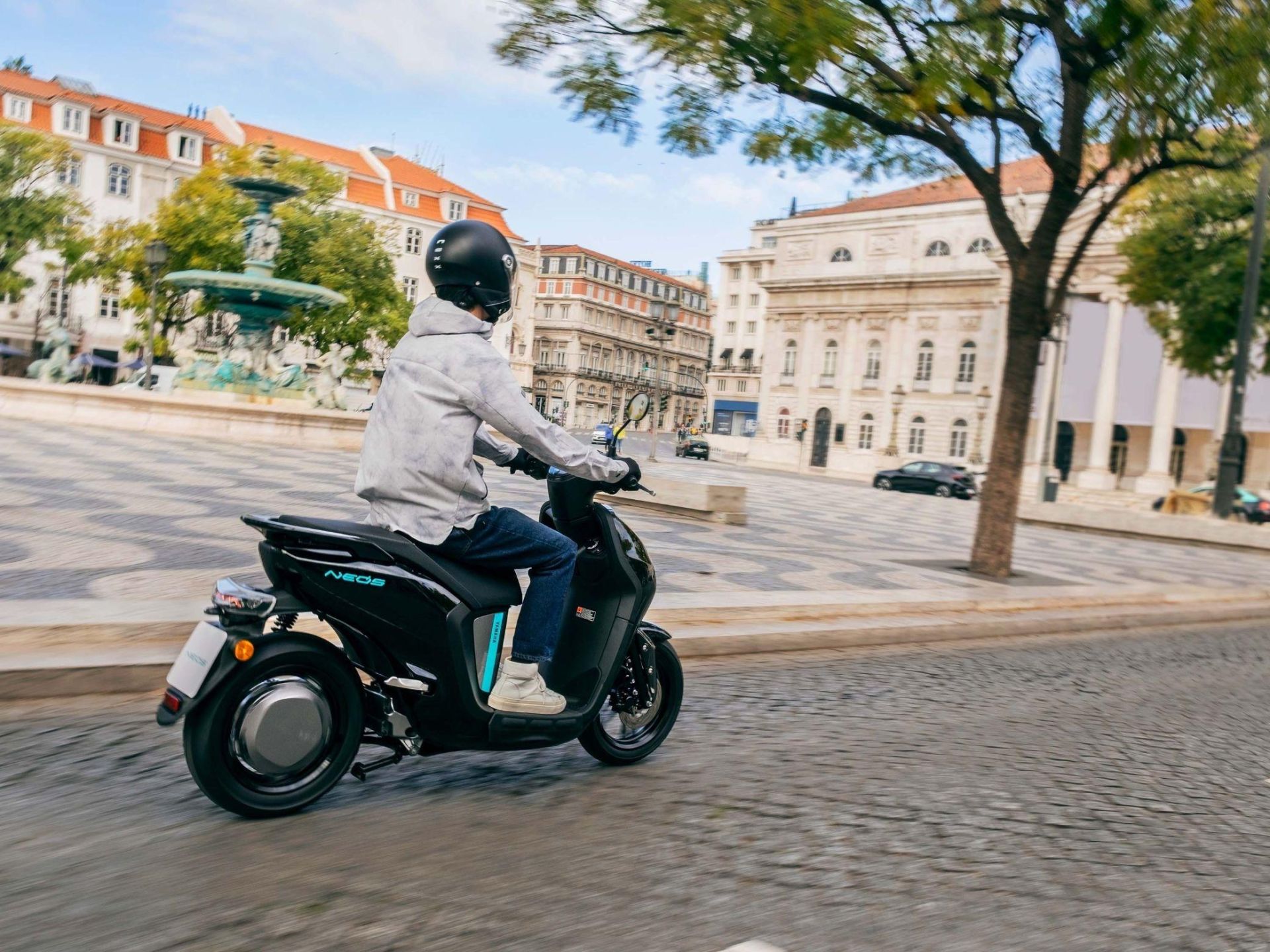 Neo's Midnight Black