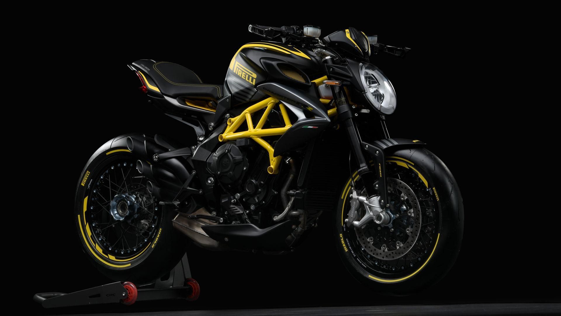dragster rr pirelli