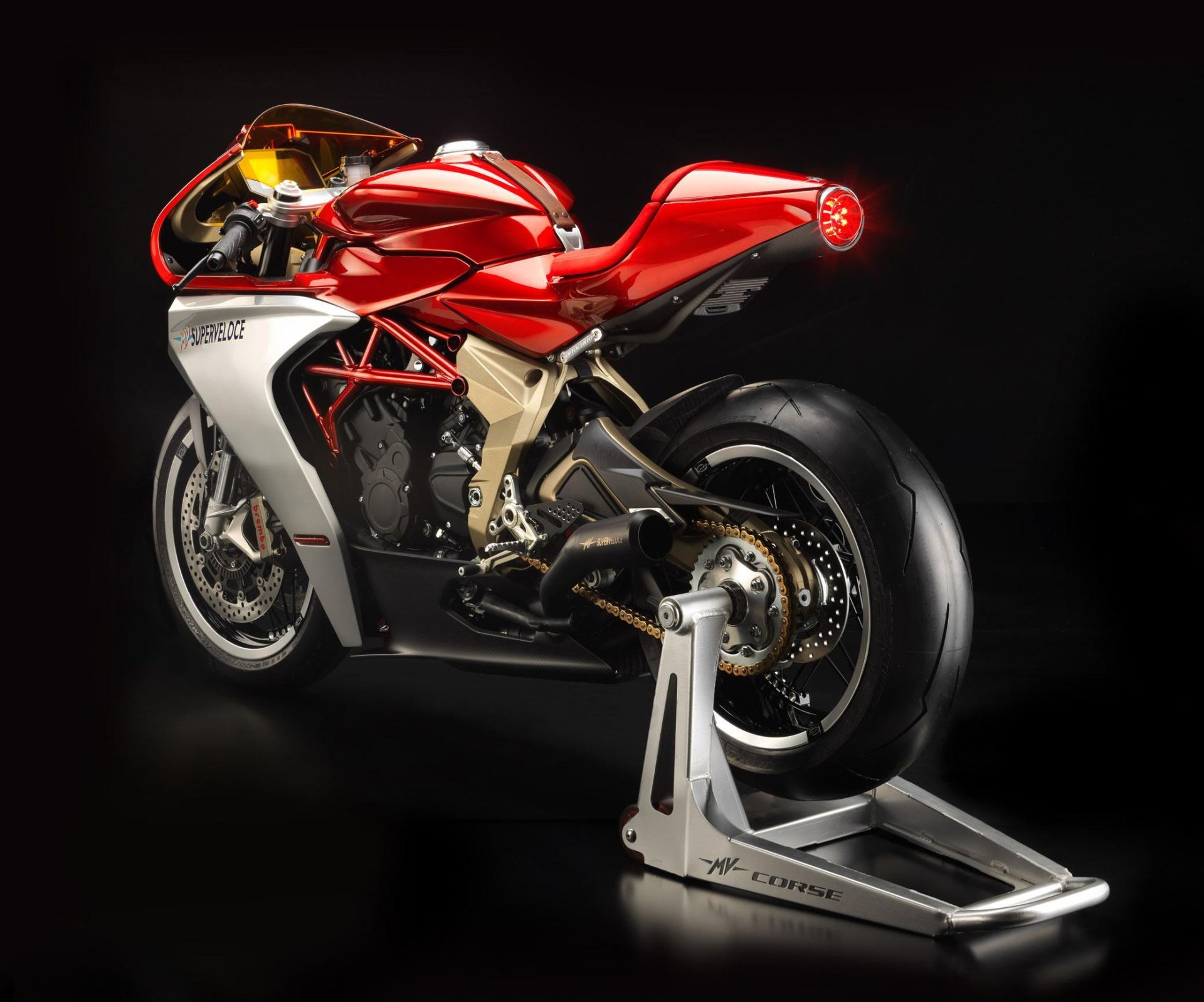 MV-Agusta-SuperVeloce-005