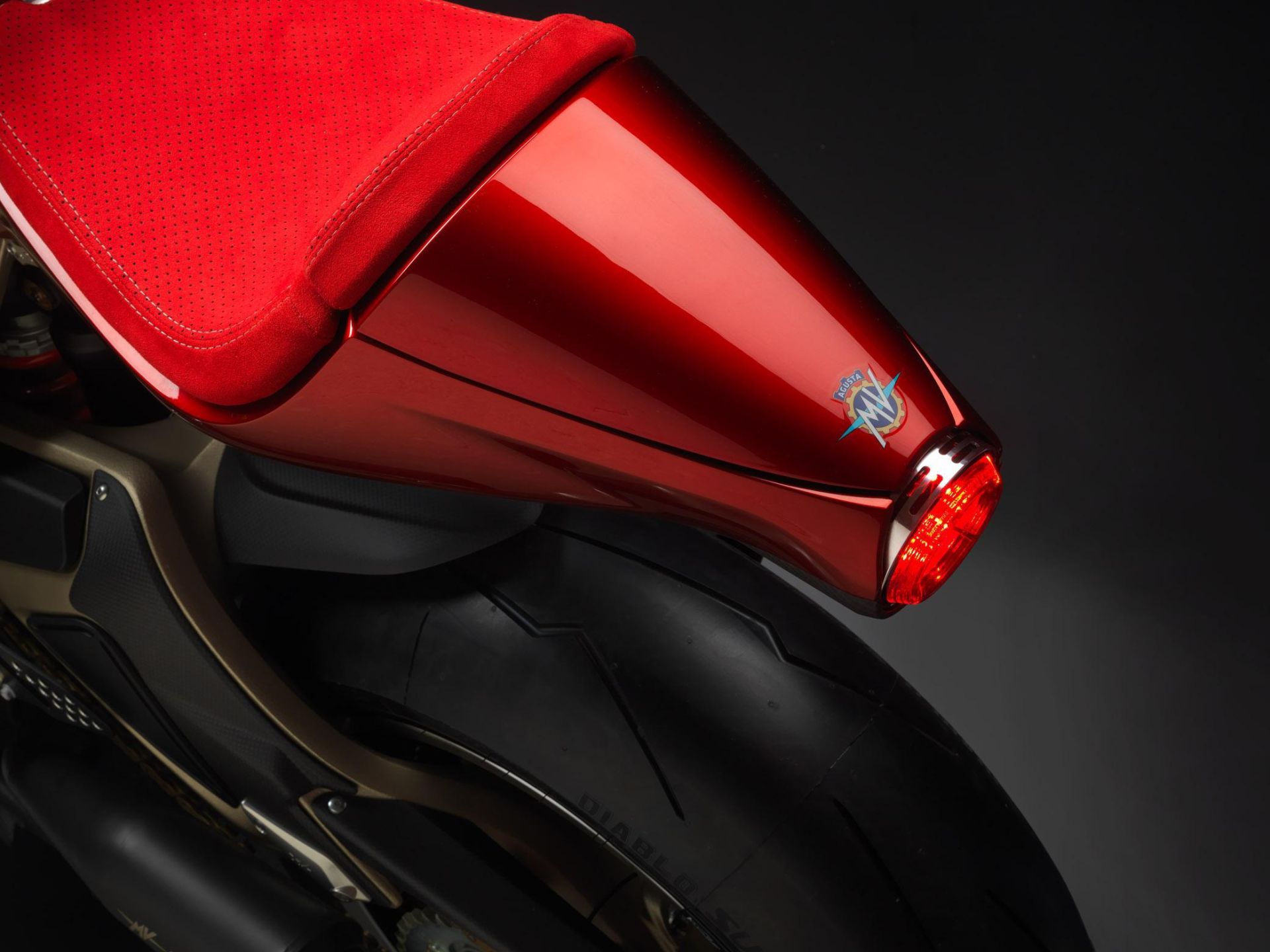 MV-Agusta-SuperVeloce-012