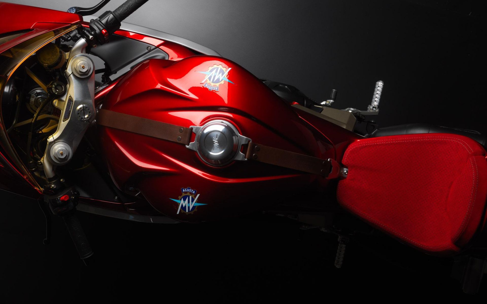 MV-Agusta-SuperVeloce-014