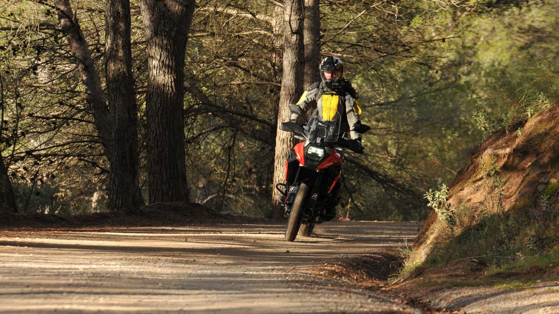 v-strom-1050-test-02