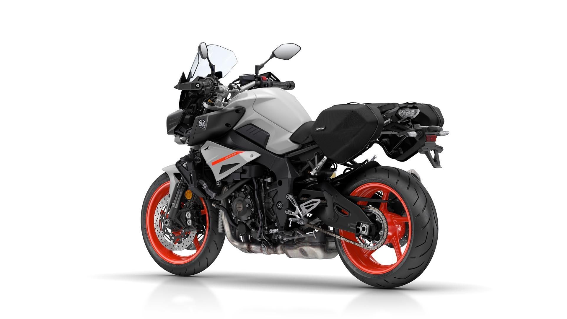 mt10-tourer-09