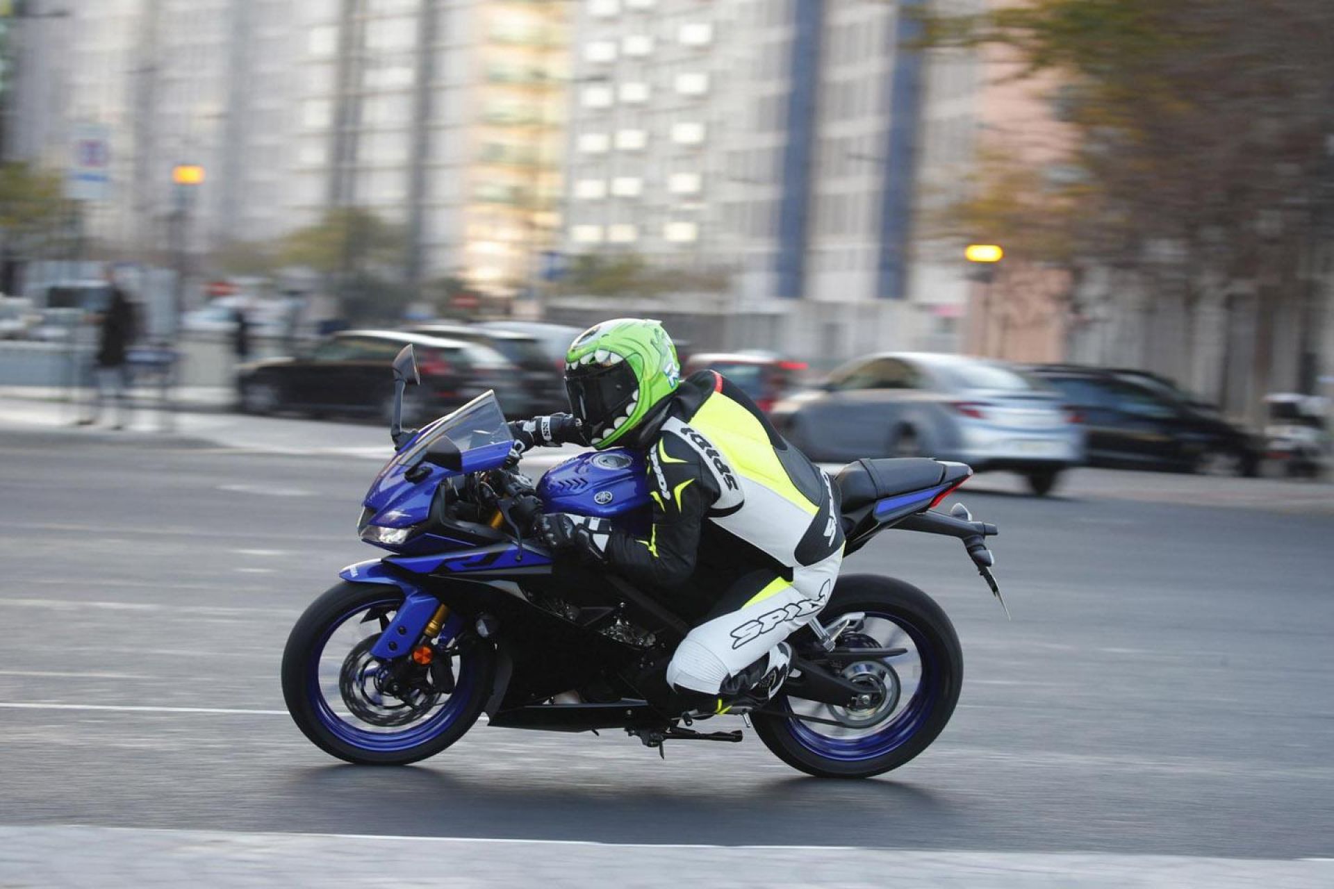 yzf-r125-11
