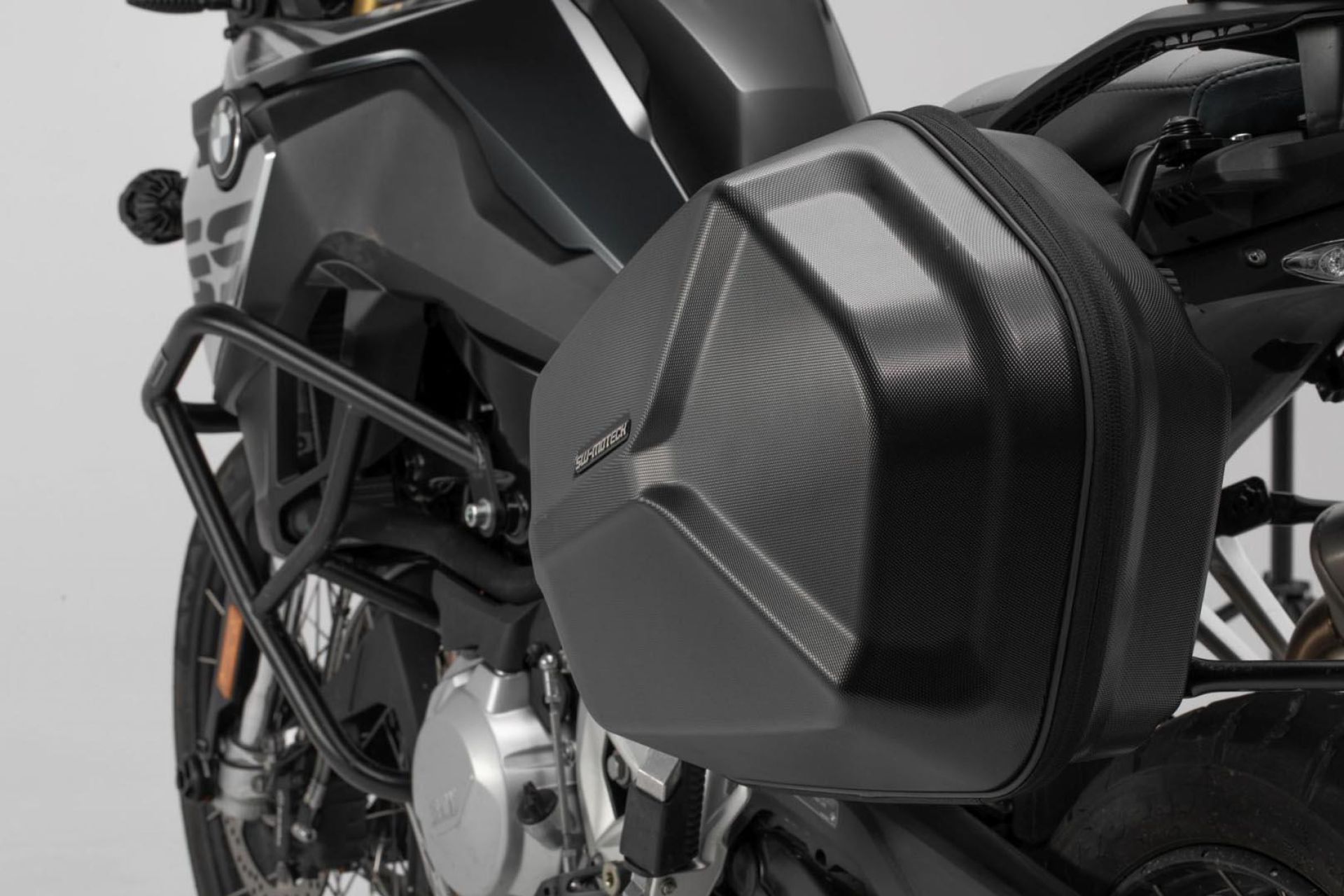 aero-seitenkoffer-06